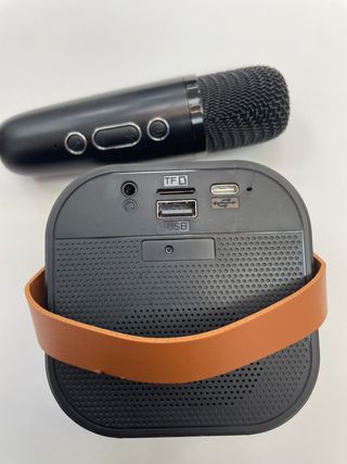 Altavoces HiFi Mini Karaoke + 1 Micro