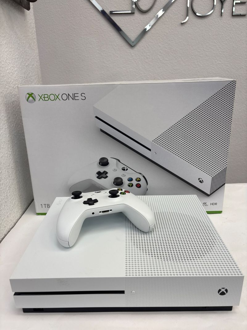 Consola Xbox One S 1Tb