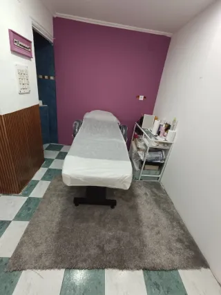 Traspaso Peluqueria económica  OPORTUNIDAD !!