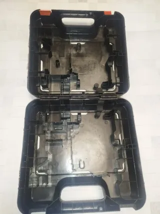 Caja Taladro Black+Decker 18V