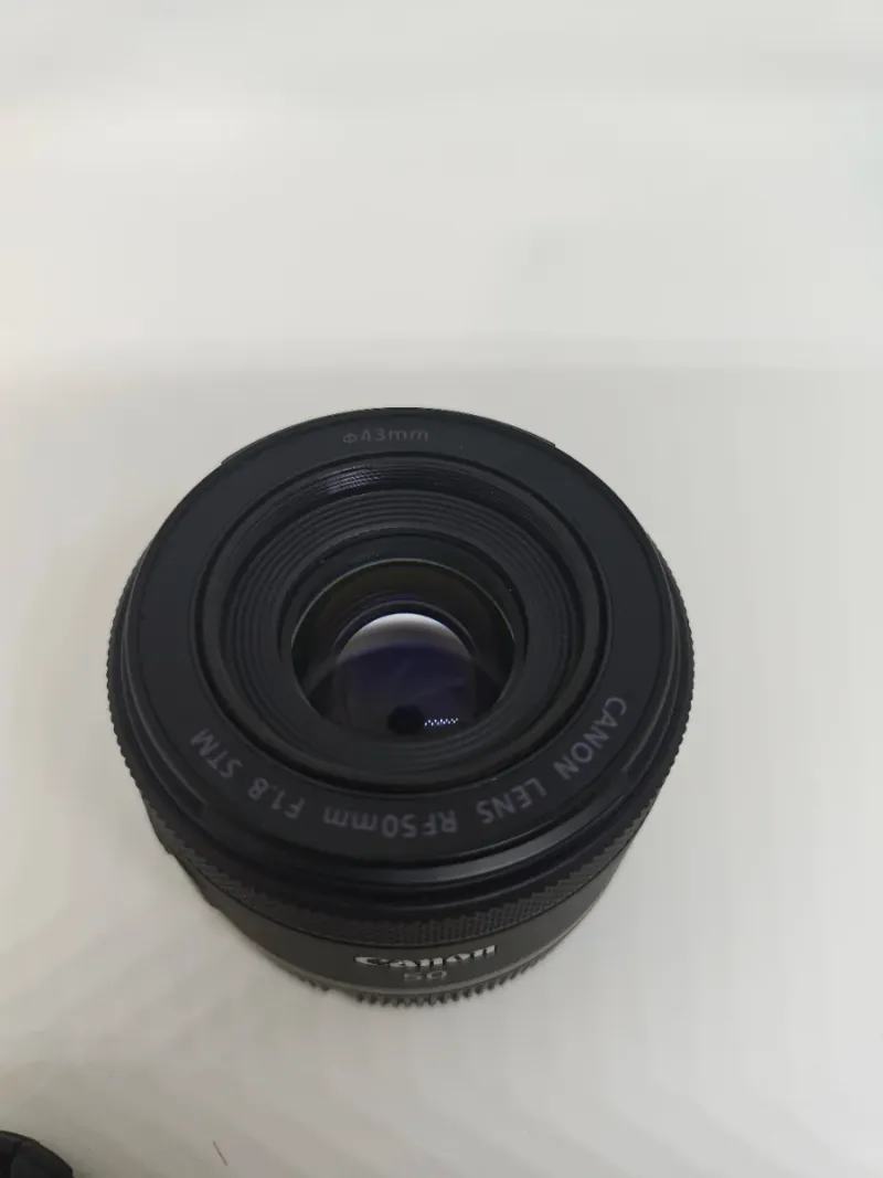 Objetivo Canon RF 50mm F1.8 STM afbeelding 2