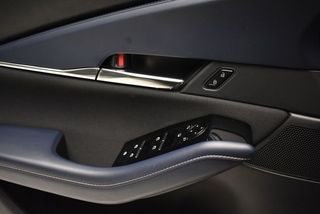 Mazda CX-30 2.0 E-SKYACTIV-X MHEV HOMURA AUTO 186 5P