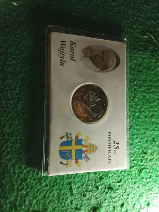 Moneda 2€ Papa Karol Wojtyla 25 Aniversario