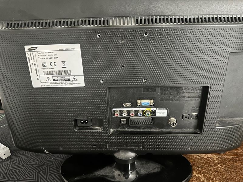 Samsung TV 22 Negro/Rojo afbeelding 3