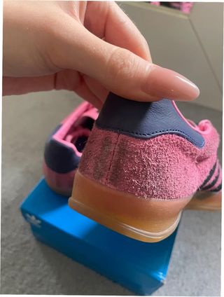 Adidas Gazelle Indoor Talla 40 Rosa