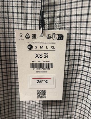 Camiseta Bershka cuadros New Jersey