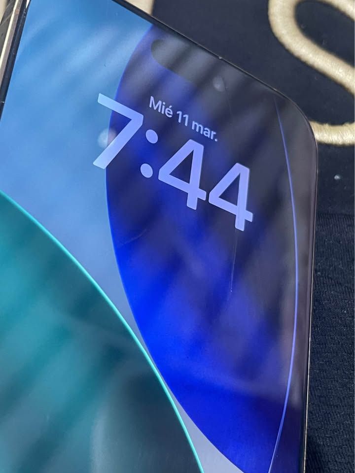 iPhone 16 Pro Max Oro/Plata afbeelding 4