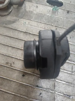 Tapón combustible Volkswagen Polo 6R