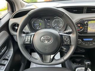 Toyota Yaris 2019 1.5 VVT-i 100CV Hybrid 8 Años G.