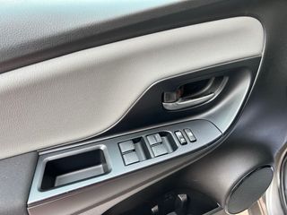 Toyota Yaris 2019 1.5 VVT-i 100CV Hybrid 8 Años G.