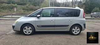 RENAULT Espace 2.2 16V dCi Privilège