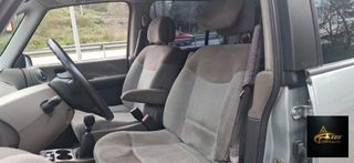 RENAULT Espace 2.2 16V dCi Privilège