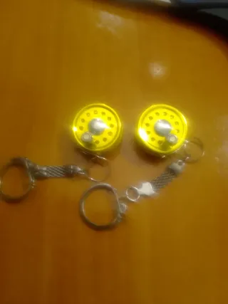 Lote 2 carretes pesca mosca amarillos