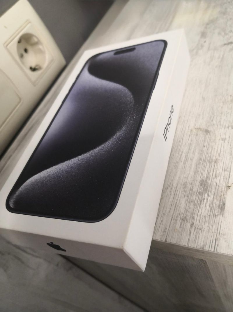 iPhone 15 Pro Max Azul Titanio 512GB