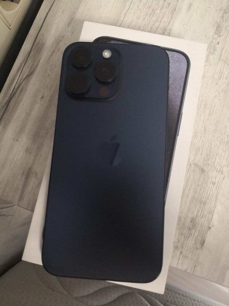 iPhone 15 Pro Max Azul Titanio 512GB afbeelding 3