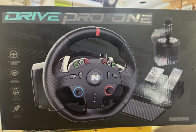 Volante Nitho Drive Pro ONE con Pedales