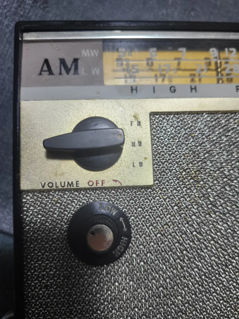 Radio Transistor Kowra FM-AM Vintage afbeelding 4