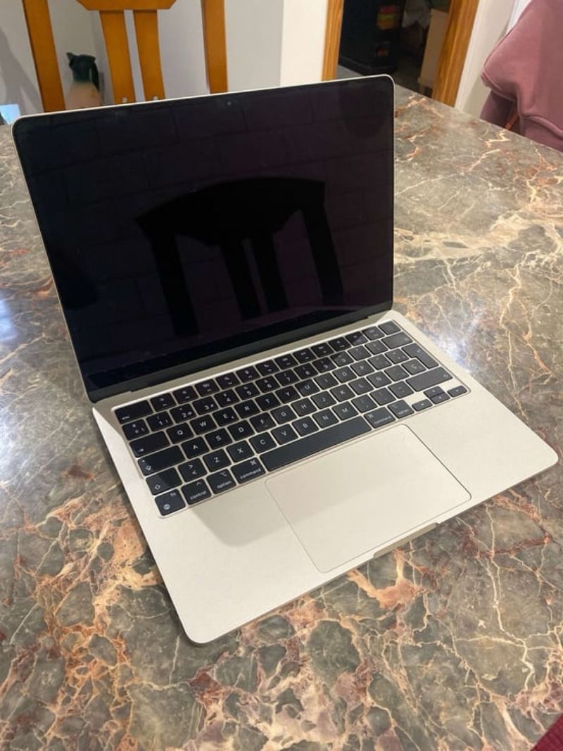 MacBook Air M3 512GB afbeelding 2