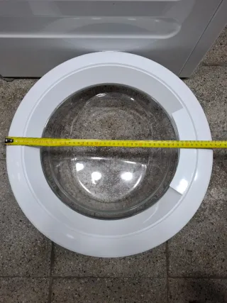 Puerta lavadora Electrolux. EWF1276GDW