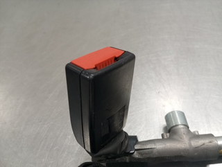 ENGANCHE CINTURON TRASERO DERECHO BMW SERIE 3 BER