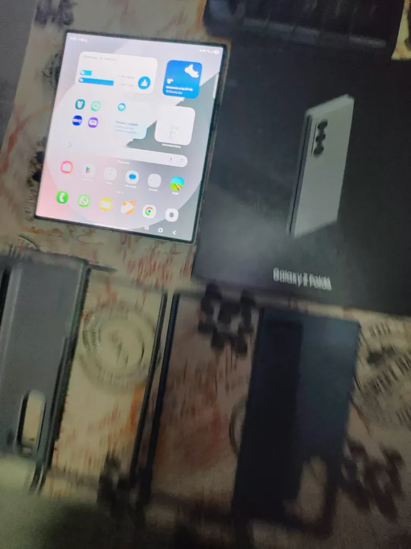 Samsung Galaxy Z Fold 6 Gris afbeelding 3