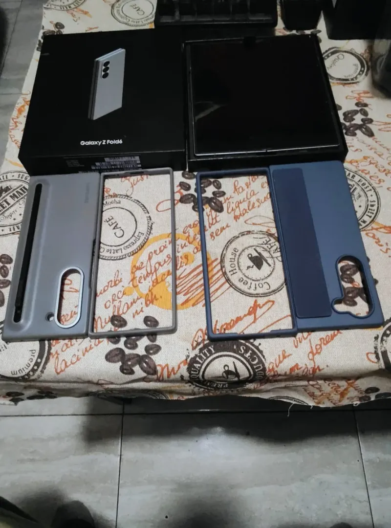 Samsung Galaxy Z Fold 6 Gris afbeelding 10