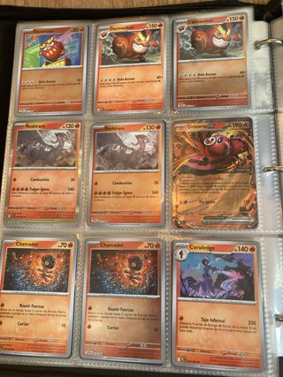 COLECCIÓN COMPLETA POKÉMON FUEGOS FANTASMALES.