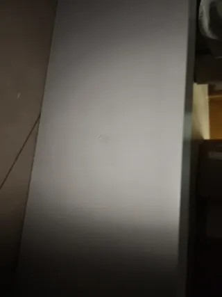 Balda blanca y beige