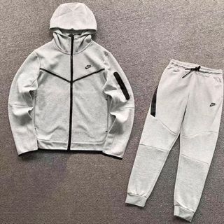 Nike Tech Gris