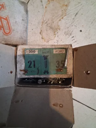 Tornillos Acero DIN 97 (4,5 x 35 mm)