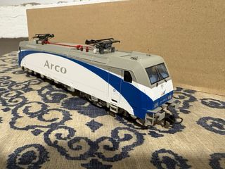 Locomotora Renfe 254 H0 DCC Piko
