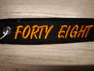 Portachiavi Forty Eight