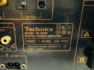Technics SE-M100 Amplificador Potencia Digital