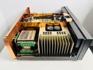 Technics SE-M100 Amplificador Potencia Digital