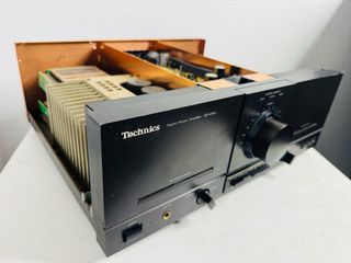 Technics SE-M100 Amplificador Potencia Digital