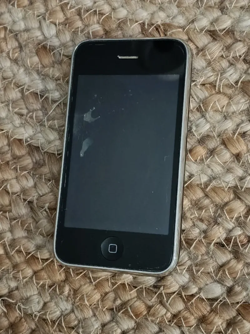 iPhone 1 , 1ª Gen 16GB (2007) A1203