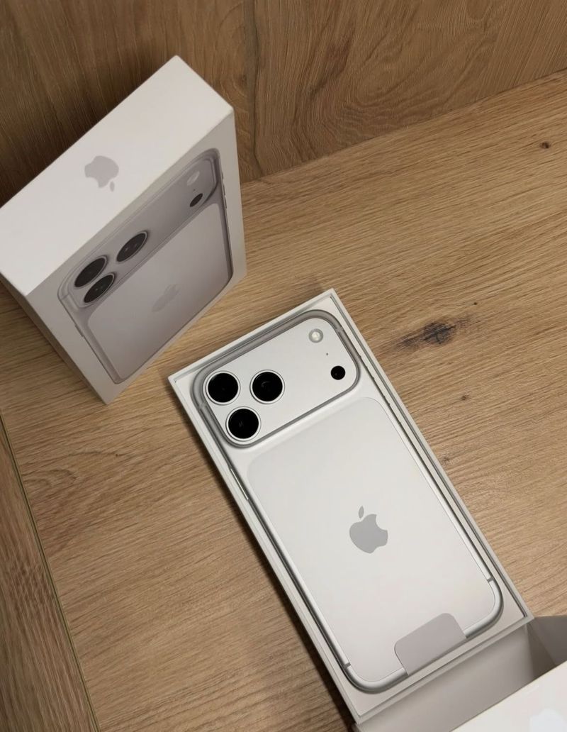 iPhone 17 Pro Max Plata afbeelding 3