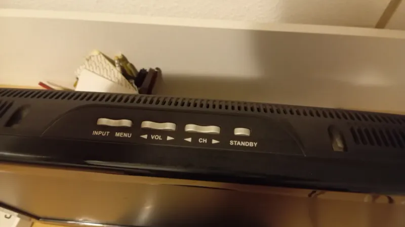 Televisor LCD i-Joy 22 Negro afbeelding 4