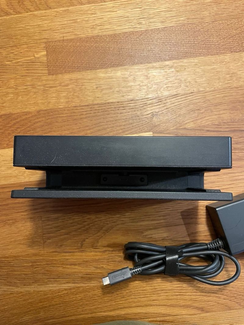 Dock y cargador original Nintendo Switch afbeelding 3