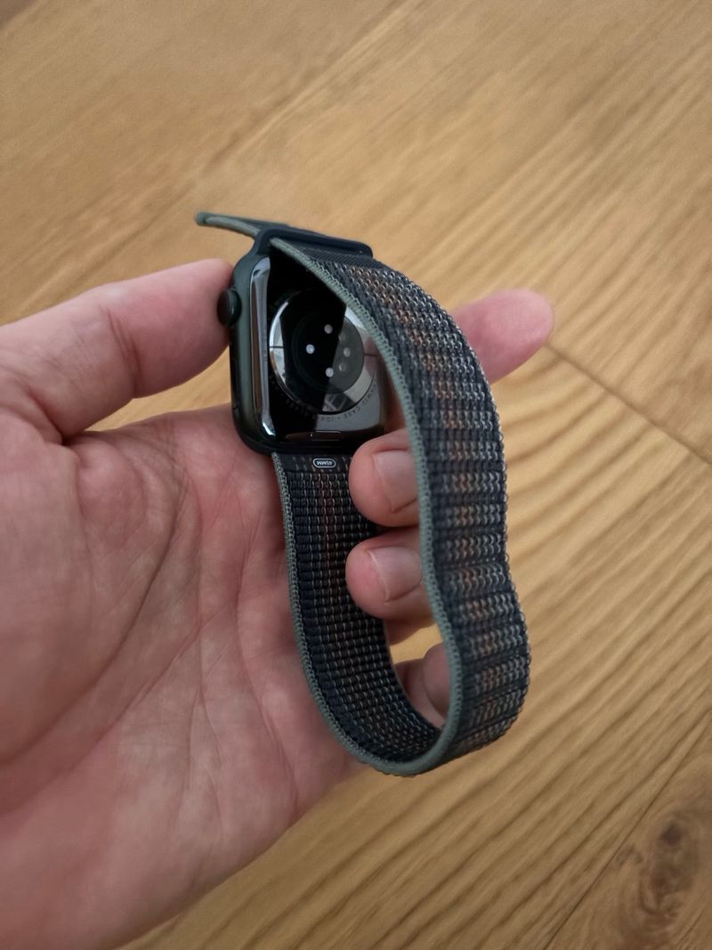 Apple Watch Serie 7 46mm + 2 correas originales afbeelding 2
