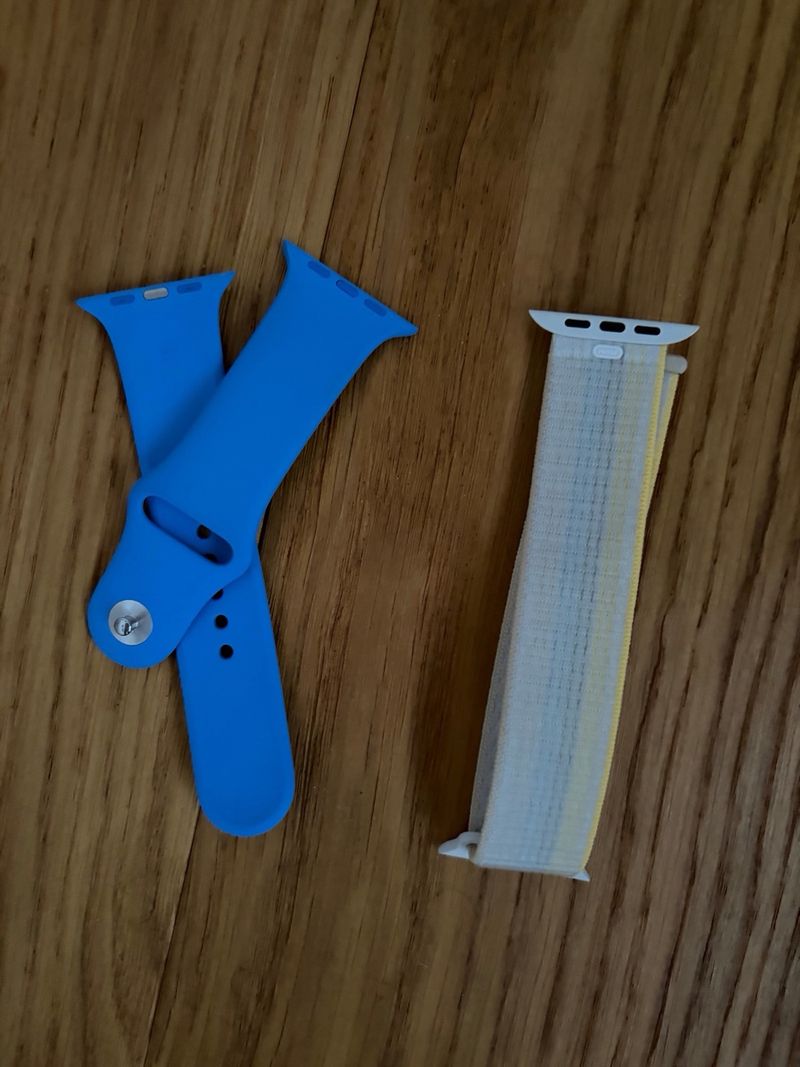 Apple Watch Serie 7 46mm + 2 correas originales afbeelding 4