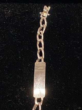 Esclava de plata con placa