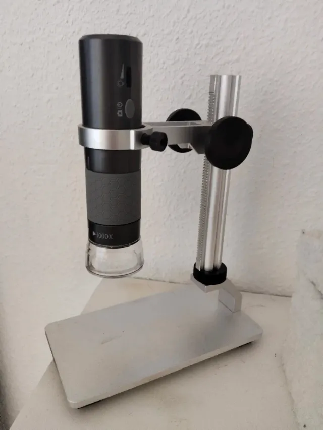 Microscopio Digital USB con Soporte