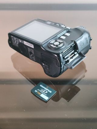 Olympus SP-350 Fotocamera Compatta Digitale