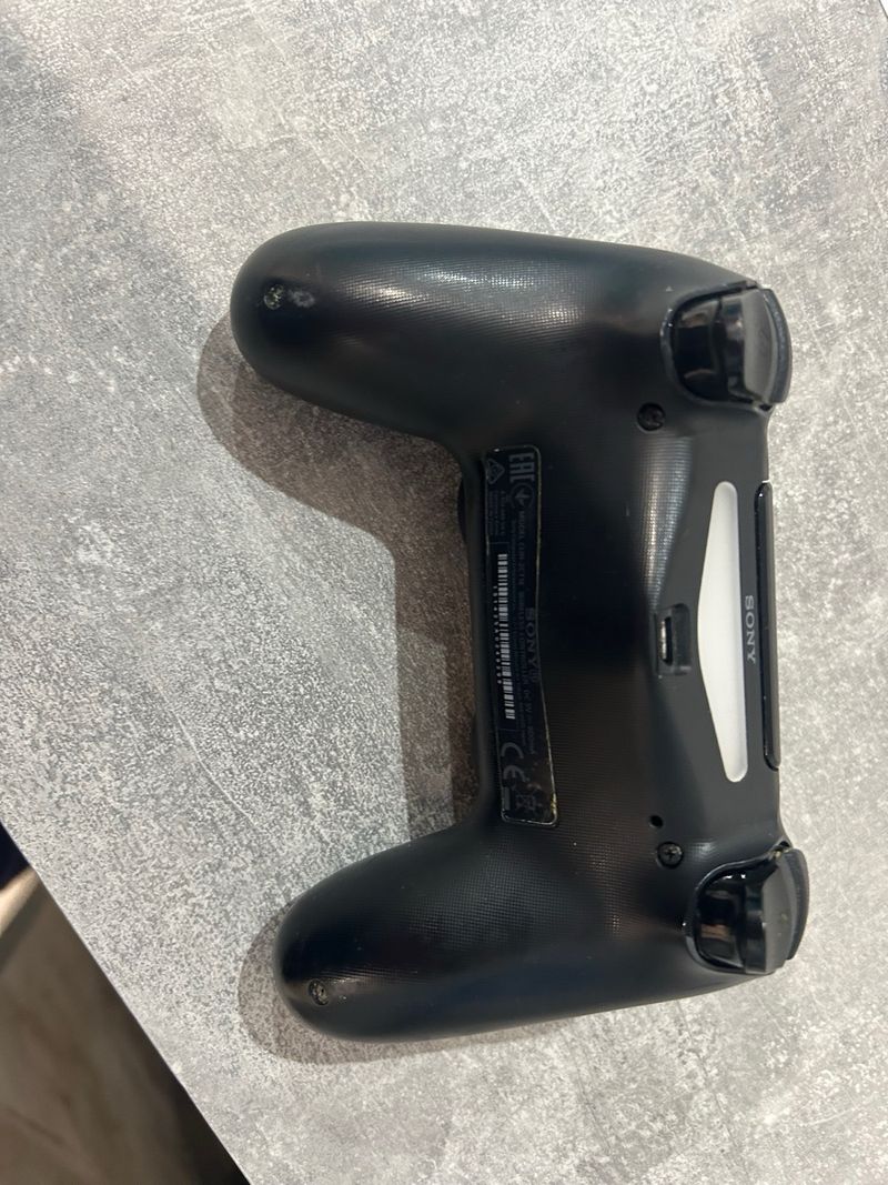 Consola PS4 Slim Negra afbeelding 2