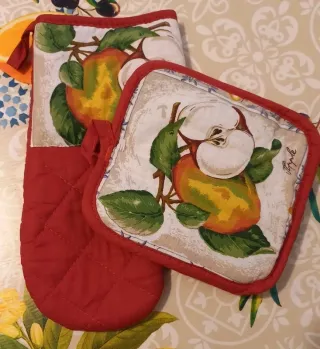 Set Guanto Cucina e Presina Mela