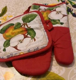 Set Guanto Cucina e Presina Mela