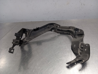 SOPORTE FARO DERECHO MERCEDES-BENZ CLK (BM 209) C