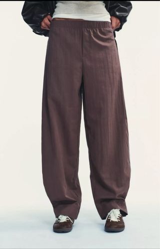 Pantalón Zara botón tobillo