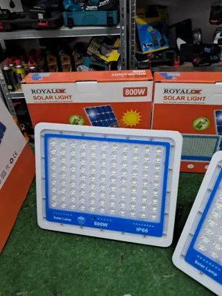 ROYAL Lampada Solare 800W con Telecomando
